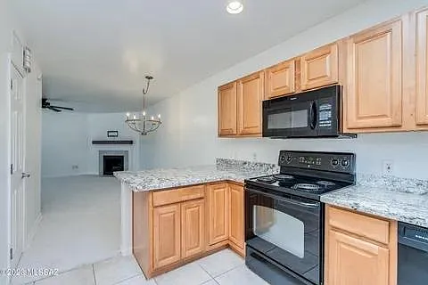 6255 N Camino Pimeria Alta — Photo 3