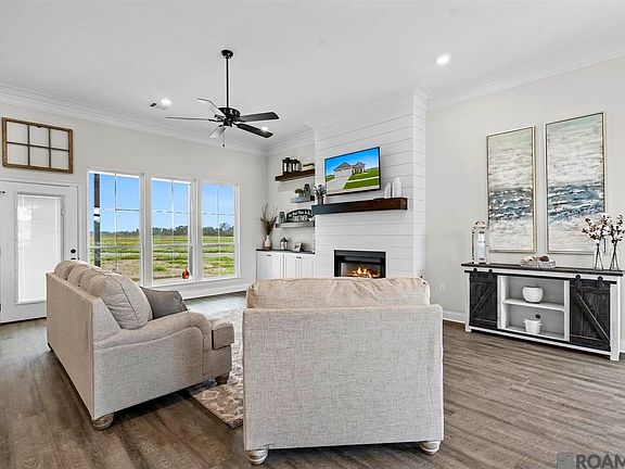 3rd image of 5160 Black River Rd