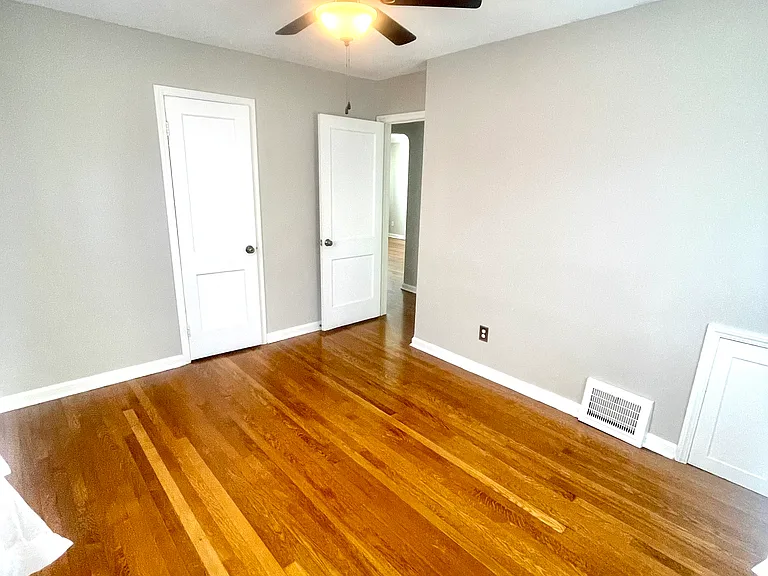 Bedroom #1