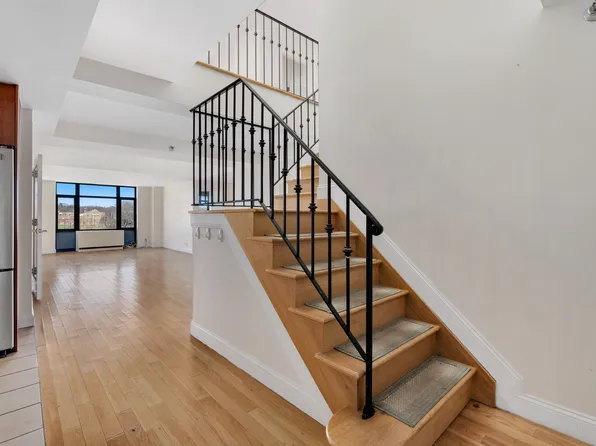 3536 Cambridge Avenue image 10 of 16