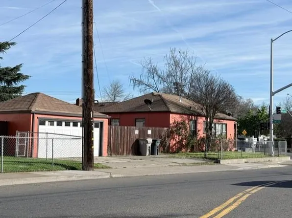 3839 Martin Luther King Jr Blvd #B, Sacramento, CA 95820