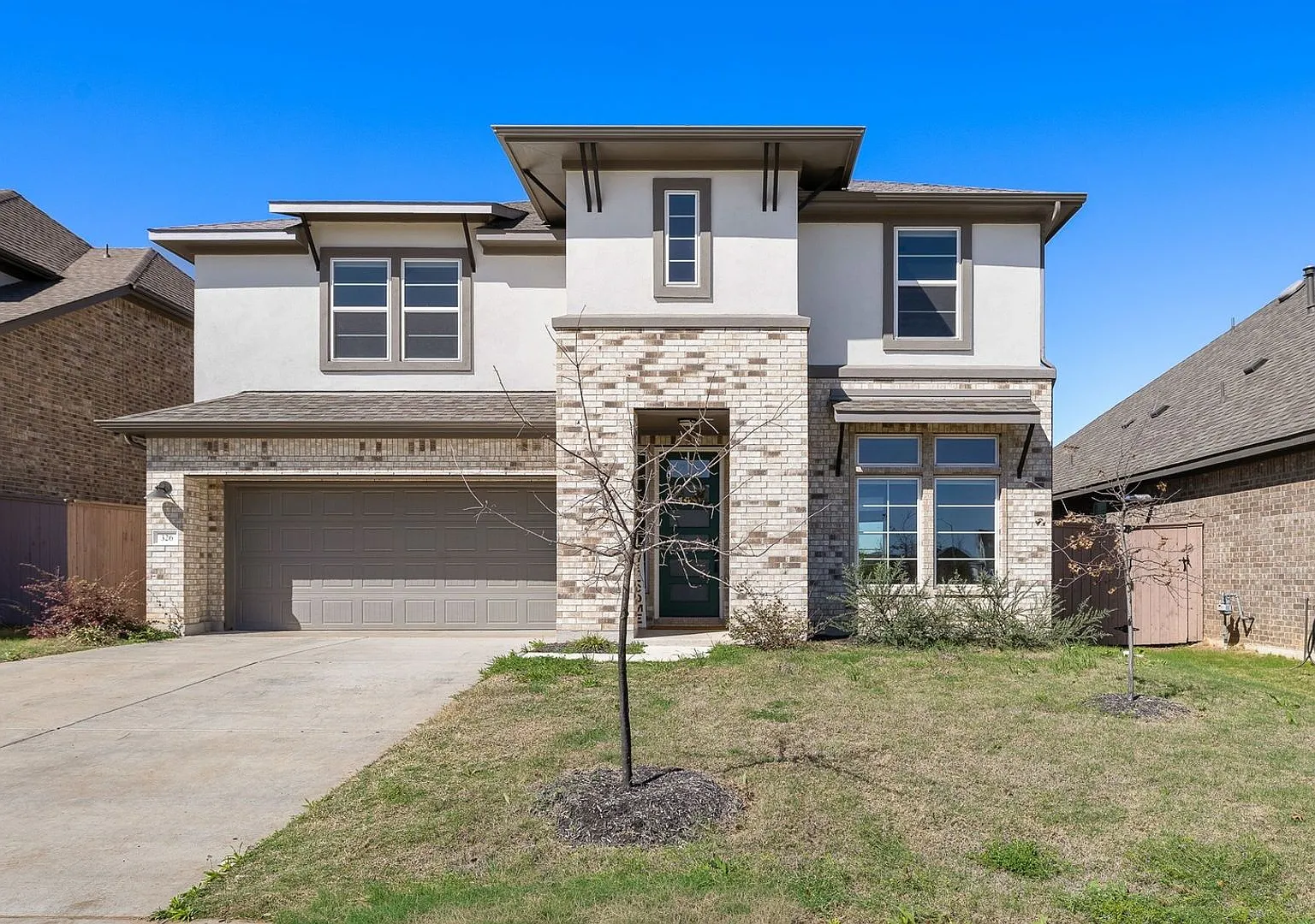 Beautifully Maintained Home in Anthem, Kyle Available for Lease — Photo 1
