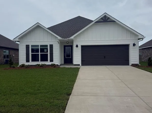 437 Parkerman Ave, Gulf Shores, AL 36542