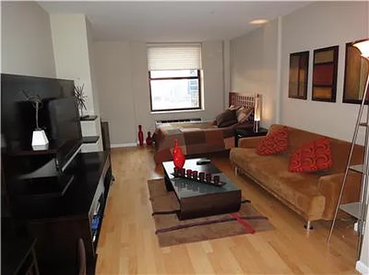 Rented by 212 Consulting Corp | media 58