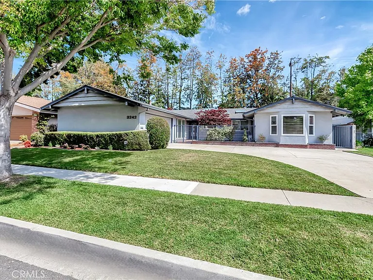 3242 Yellowtail Dr — Photo 20