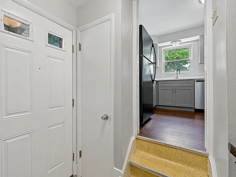 1723 Tuxworth Ave — Photo 28