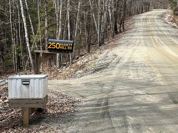 5th image of 251 Fasset Hill