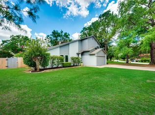 933 Hummingbird Trl, Grapevine, TX 76051