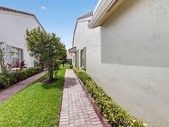 4th image of 6180 Caladium Road