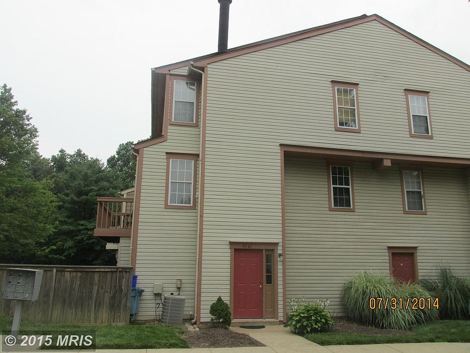 Exterior (Front)