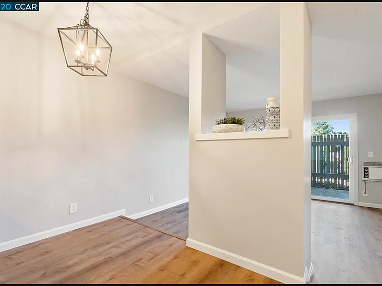 2562 Walnut Blvd #73 — Photo 16