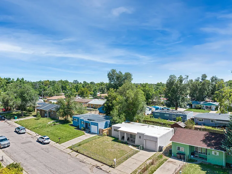141 Sherri Dr — Photo 10