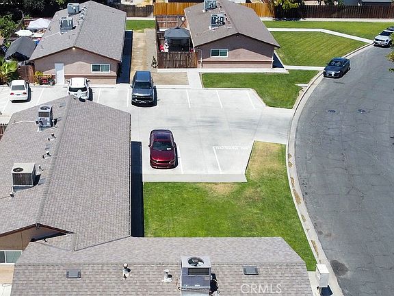 5th image of 1785 Woodland Dr