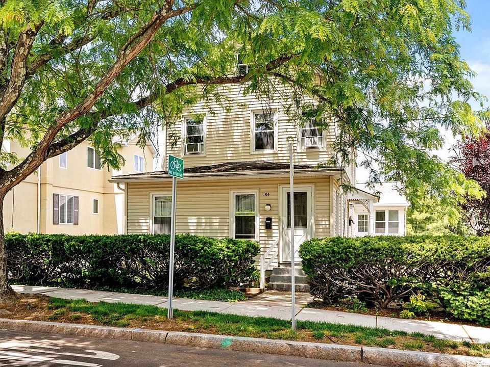 1st image of 106 Spruce St #3