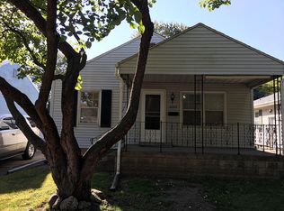 2223 S 15th St, Springfield, IL 62703