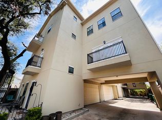 5841 Darling St #A, Houston, TX 77007