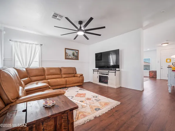 3554 E Canter Rd, Tucson, AZ 85739