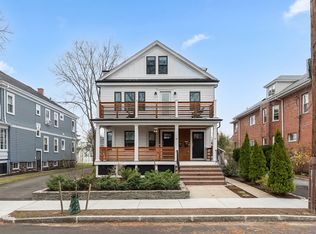 40 Harlow St Unit 40, Arlington, MA 02474