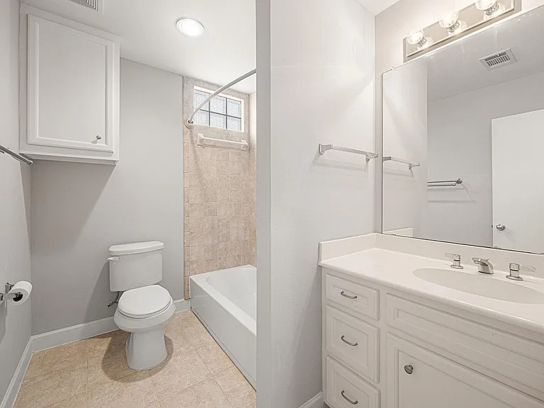7650 Springhill St #601 — Photo 12