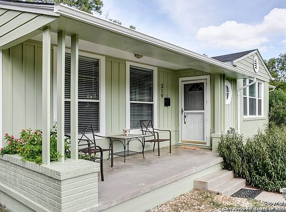 2nd image of 319 Sutton Dr