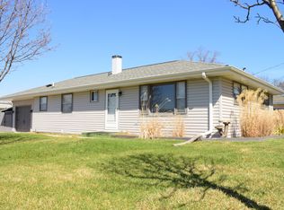 903 Porter St, Lemont, IL 60439