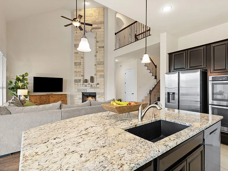 1113 Hartman Dr — Photo 18