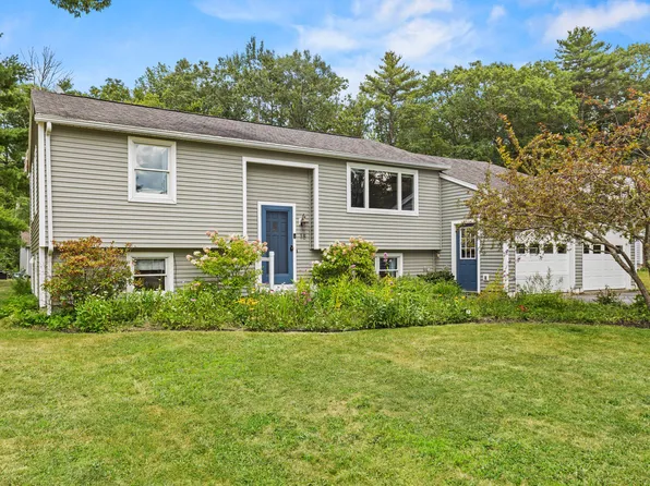 18 Ellen Circle, Yarmouth, ME 04096