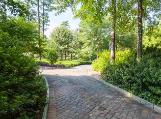515 Huntington Rd, Greenville, SC 29615