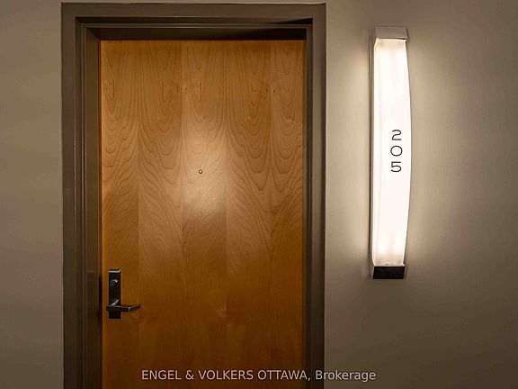 4th image of 197 Lisgar St #205