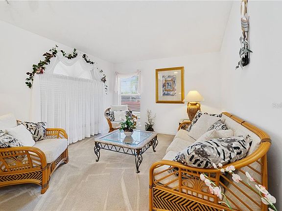 3rd image of 248 Old Mill Cir