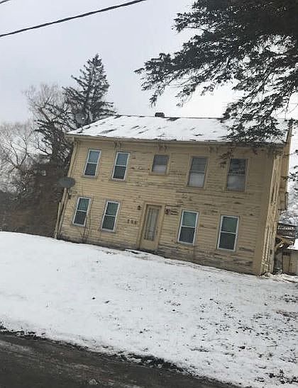 2nd image of 106 Paxton Rd