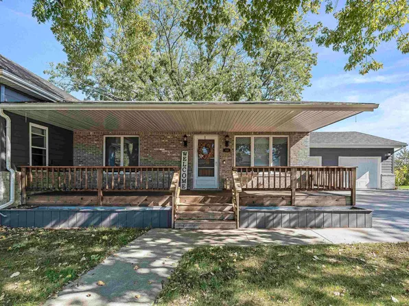 400 S 1st Ave, Montrose, SD 57048
