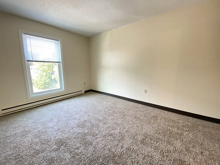 Sunset Ridge Apartments — Photo 50