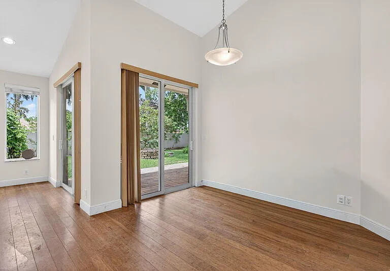 10027 Umberland Pl — Photo 31