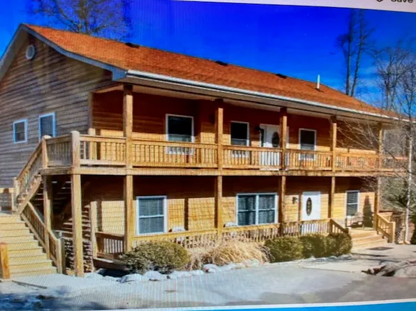 29 Shamrock Ln, Burnside, KY 42519