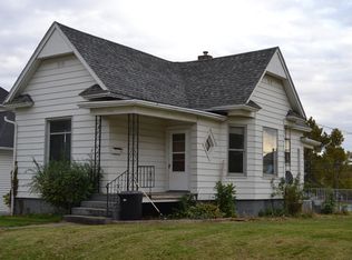148 7th St, La Salle, IL 61301