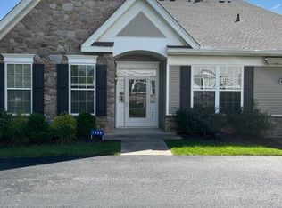 1868 Jeanine Way, Hellertown, PA 18055