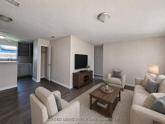 5th image of 1110 Greencroft St