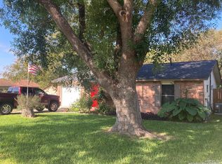 11811 El Sendero St, San Antonio, TX 78233