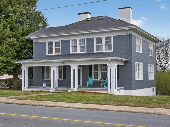 214 N Henry St, Stoneville, NC 27048