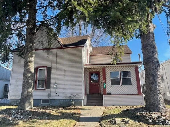 116 River St, Cortland, NY 13045