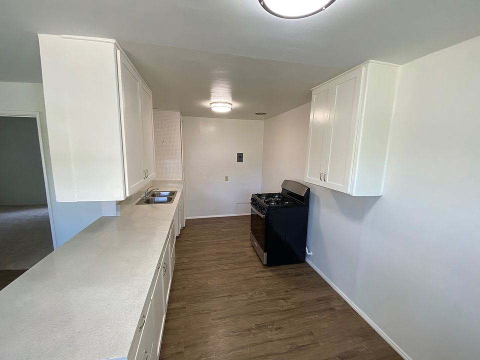 1st image of 2426 Orange Ave APT A