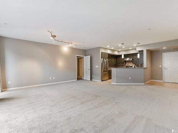 2nd image of 130 E San Fernando St APT 414