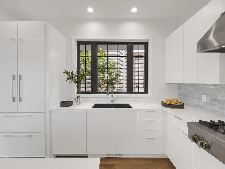 Kitchen Has Window