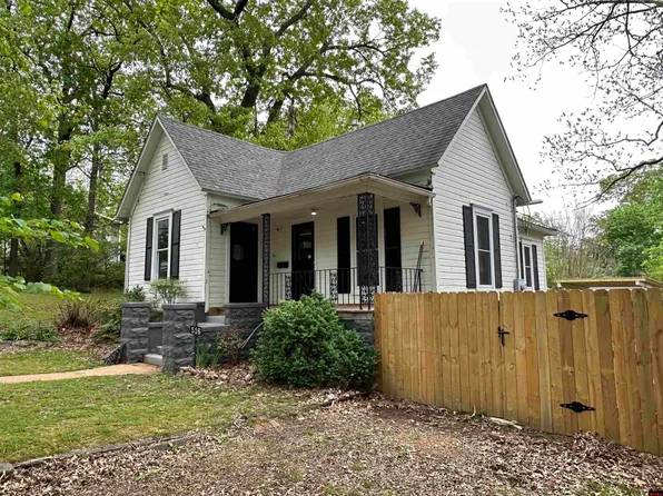 516 Powell Ave, Cotter, AR 72626