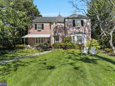 212 Saint Dunstans Rd, Baltimore, MD, 21212