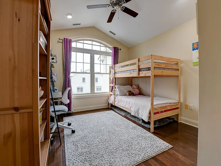 1625 Paterson Plank Rd #2 — Photo 28