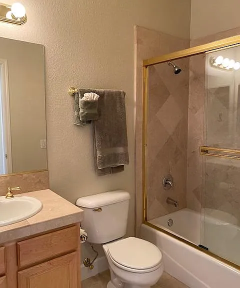57 Civic Center Dr — Photo 7