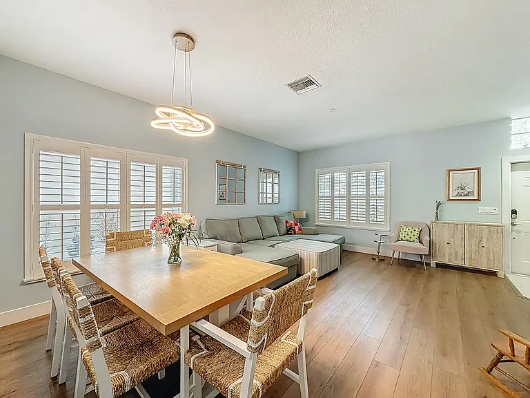 1143 Canoe Point — Photo 8