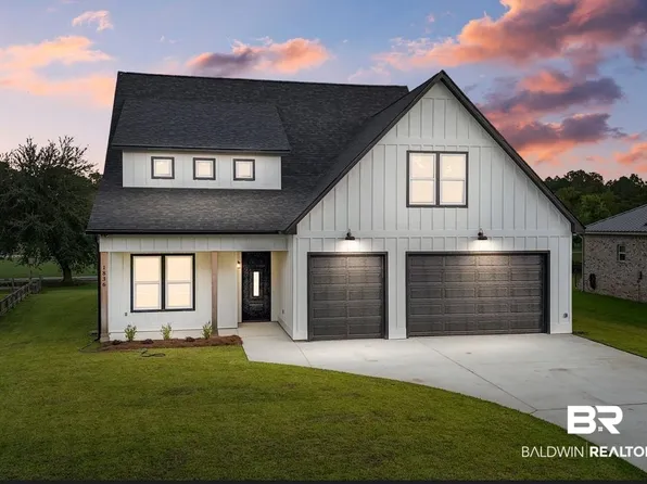 1836 Trevino Dr, Gulf Shores, AL 36542
